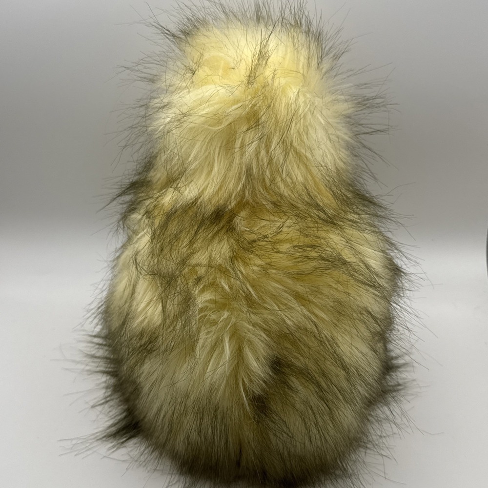 LUXE BOUTIQUE - Aurora WINNIE CHICK Eco Friendly Super Soft Plush Stuffed Animal - Picture 3 of 7